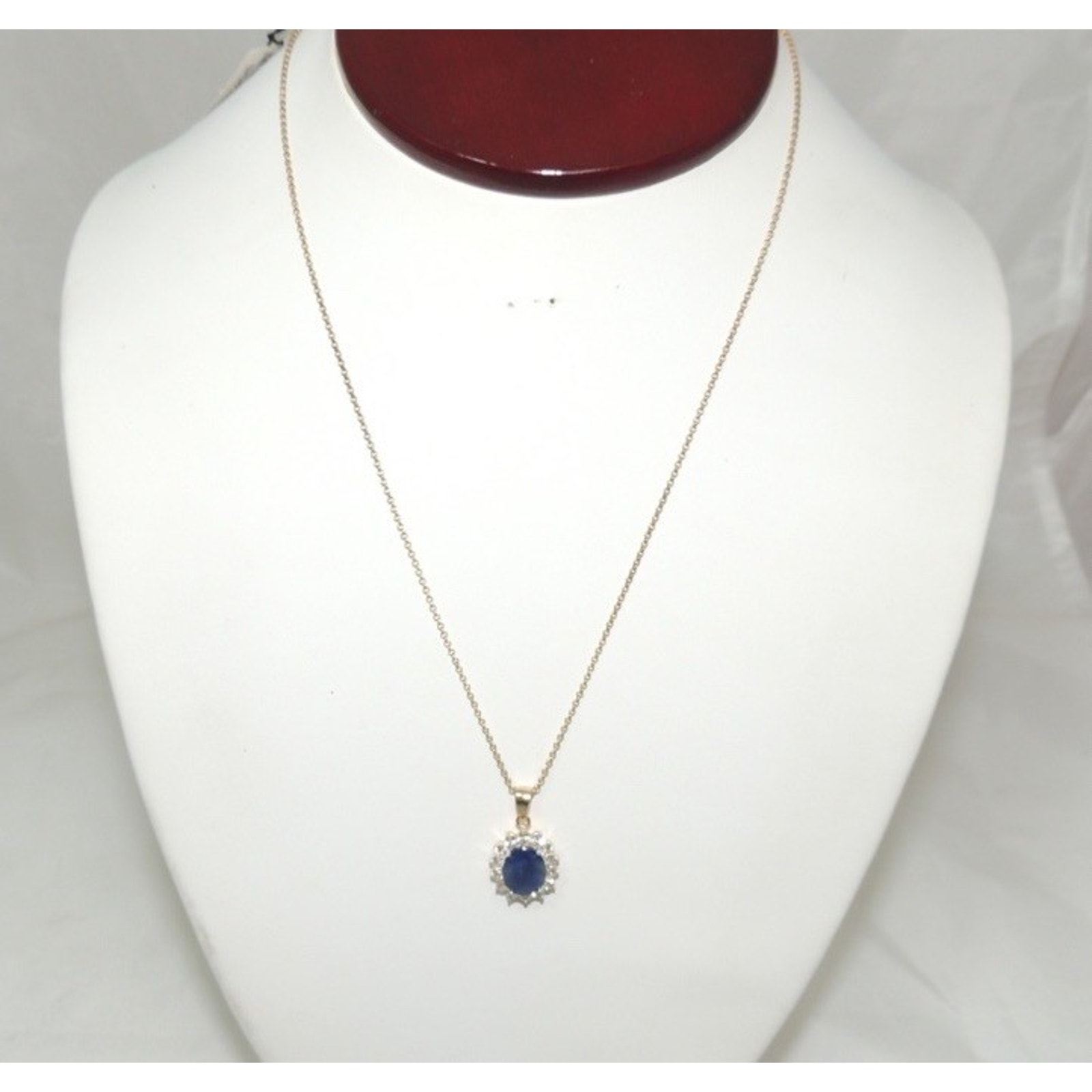 Victoria Townsend Oval Cut Sapphire & White Topaz Halo 925 Dbj Necklace [Jb2]